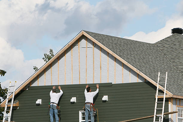 Professional Siding Contractor technician working in Jobstown, NJ